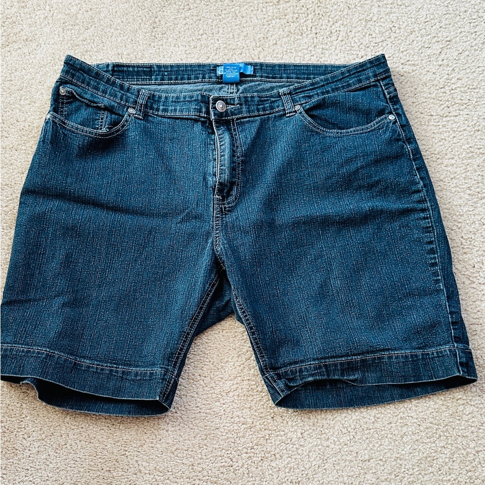 SALE $15 Blue Jean Shorts - Picture 1 of 5